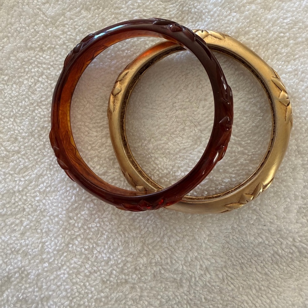 Vintage 2000’s Oscar de la RENTA Gold and Amber Carved Bangle Bracelet Set